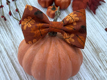 Load image into Gallery viewer, Harvest Leaf&#39;s Bow Tie
