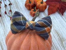 Load image into Gallery viewer, Plaid Bow Tie
