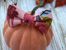 Load image into Gallery viewer, Happy Pumpkin Bow Tie
